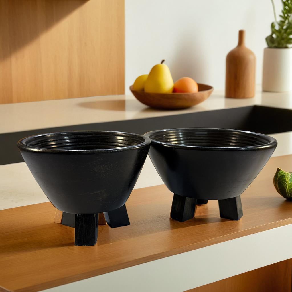Handcrafted Black Wooden Tripod Bowl – 20x20x12 cm