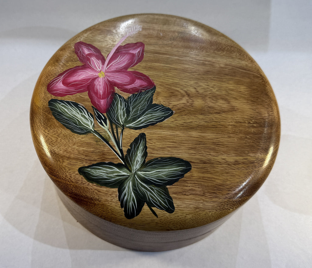 🌿 Handcrafted Wooden Bread/Roti Box with Floral Lid (20×20×9 cm)