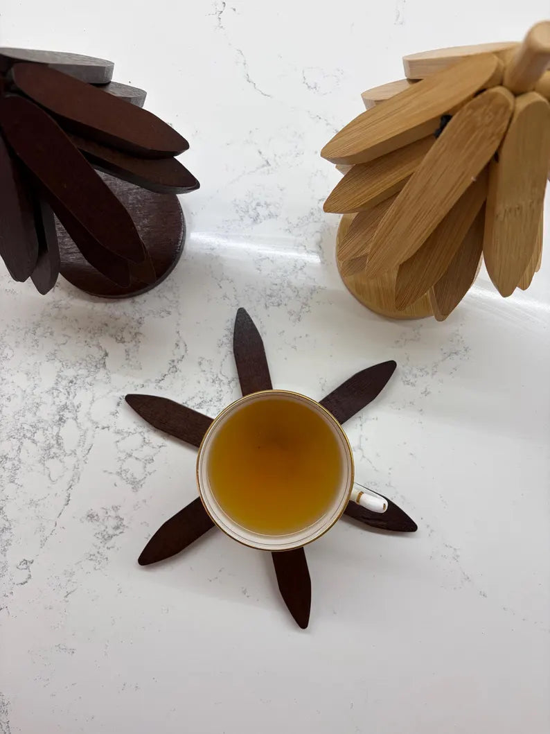 Wooden Tree Trivet Set | Heat Resistant Pot Holders | Natural Table Mats & Coasters | Decorative Wooden Kitchen & Dining Decor