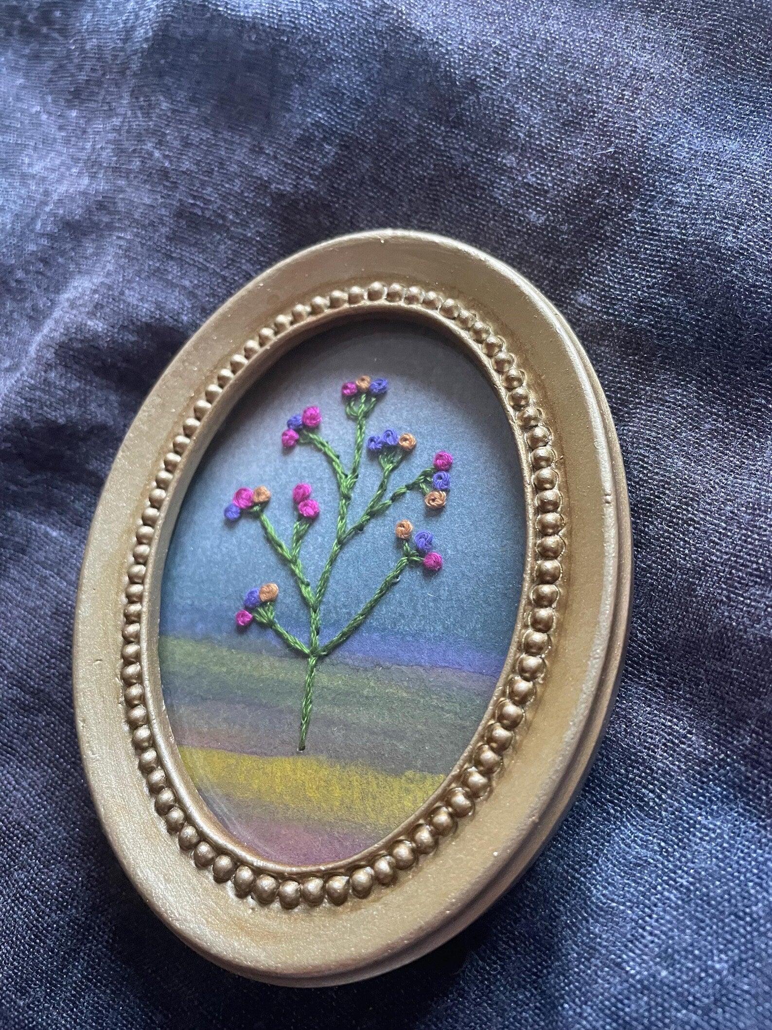 Hand-Embroidered Floral Mini Frame