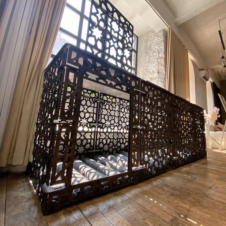 🐾 Double Dog Kennel for Large Dogs – Handmade Indoor Dog Crate with Oriental Star Pattern Panels