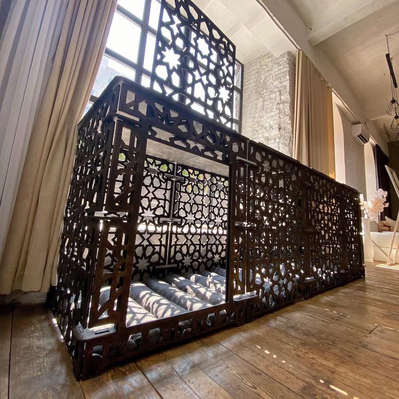 Handmade Double Dog Crate: Large Breed Indoor Kennel with Oriental Star Pattern