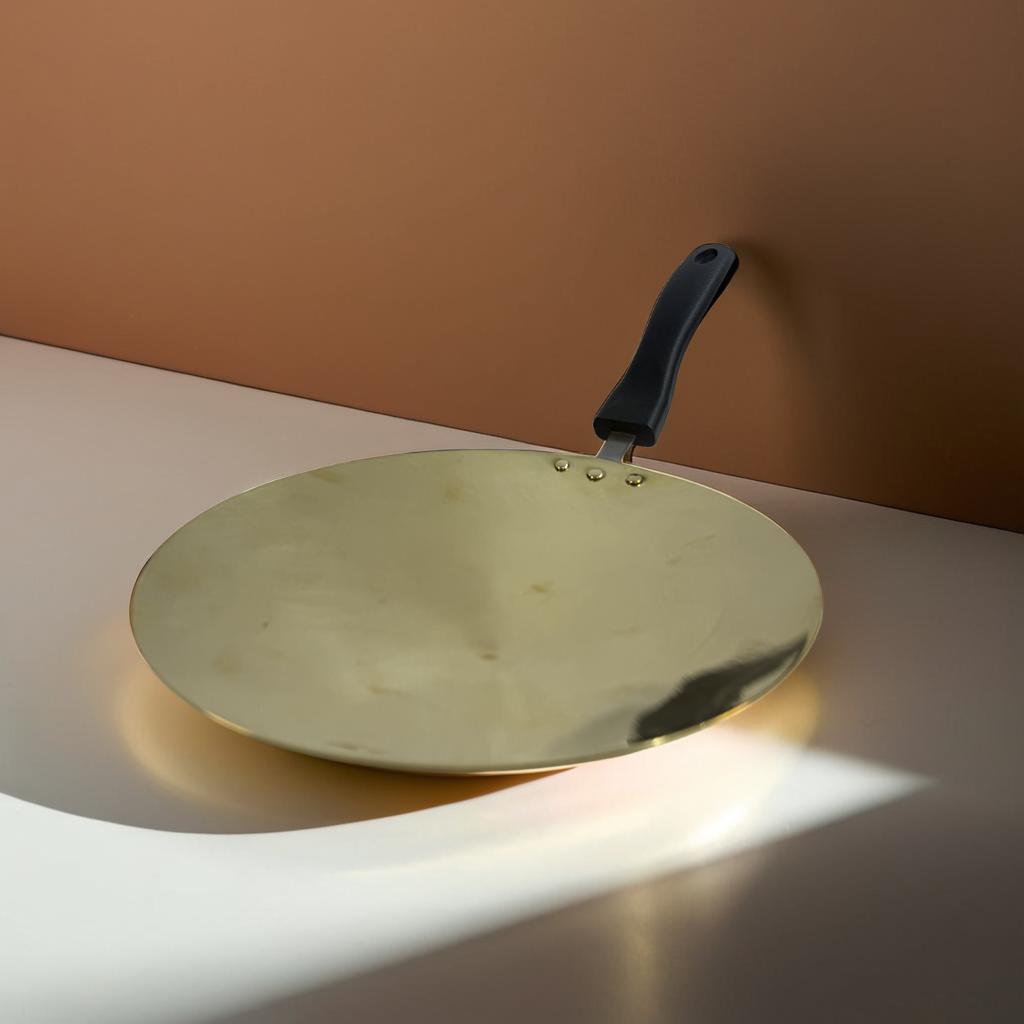 Traditional Brass Cooking Tawa (25×25×10 cm)