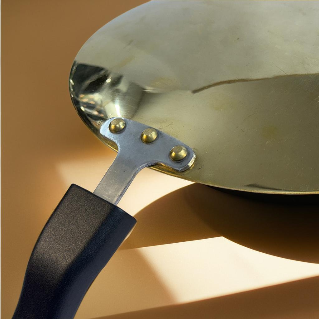 Traditional Brass Cooking Tawa (25×25×10 cm)